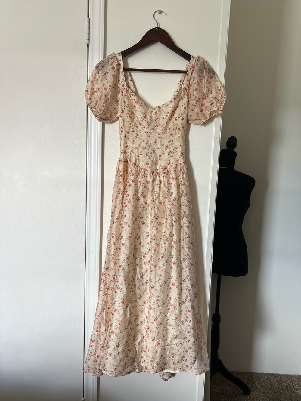 Lulus Floral Midi Dress Size XS Cottagecore Romantic - Picture 2 of 7